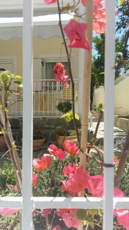 Nn Spata Rooms & Suites Near Athens Airport ภายนอก รูปภาพ